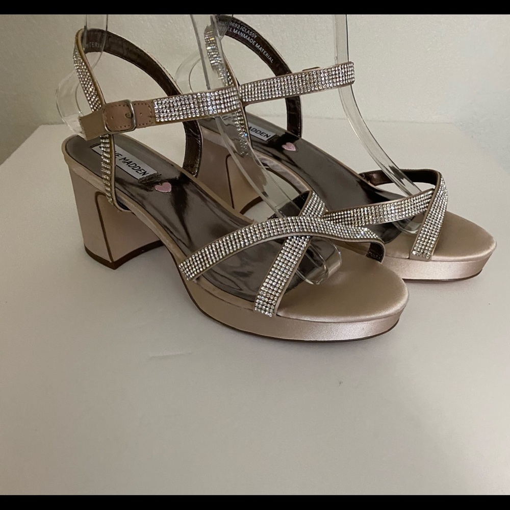 Steve madden Jclassy block heel sandals 7
